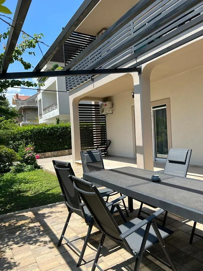 Gemini Apartments Kastela