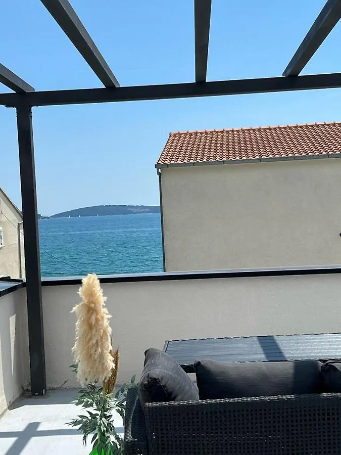 Gemini Apartments Kastela