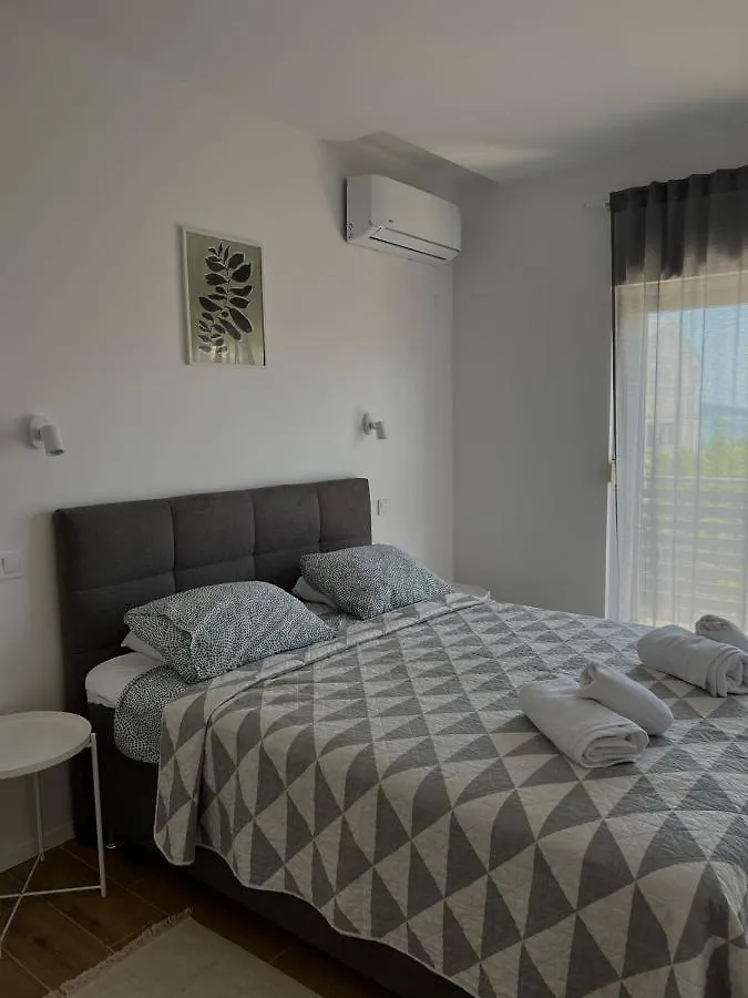 Gemini Apartments Kastela